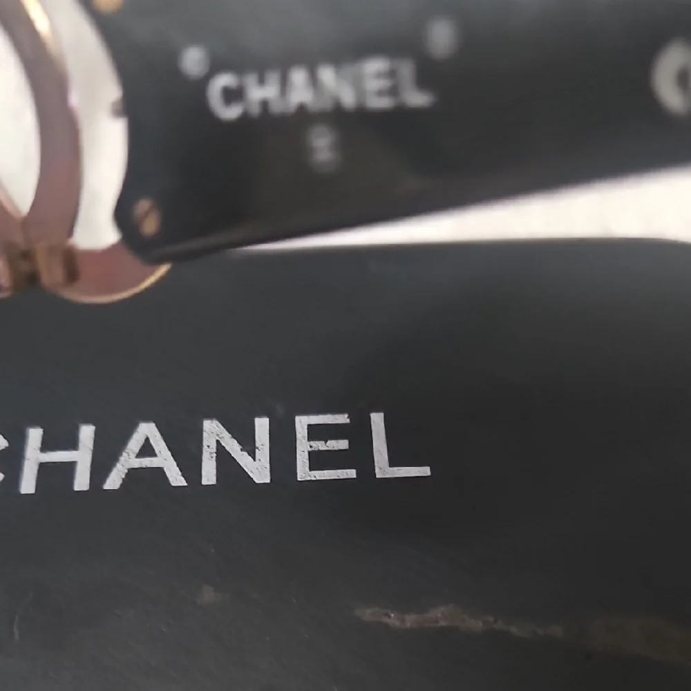 🩷❣️CHANEL Elegant Black Sunglasses - Preowned in great Condition🧡❣️